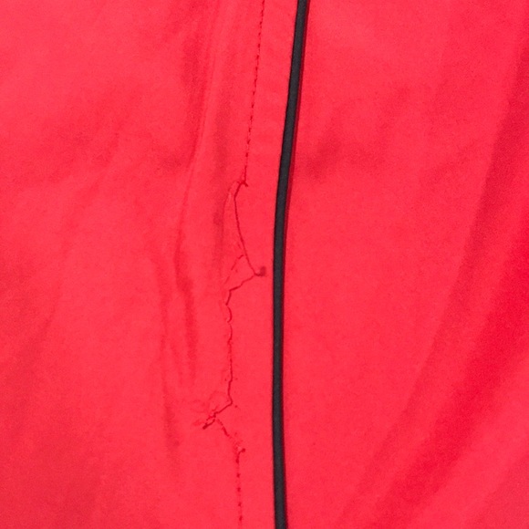 Red 3/4 zip pullover - Picture 4 of 4